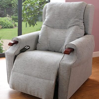 Pembroke Single and Dual Motor Tilt in Space Rise and Recline Armchair