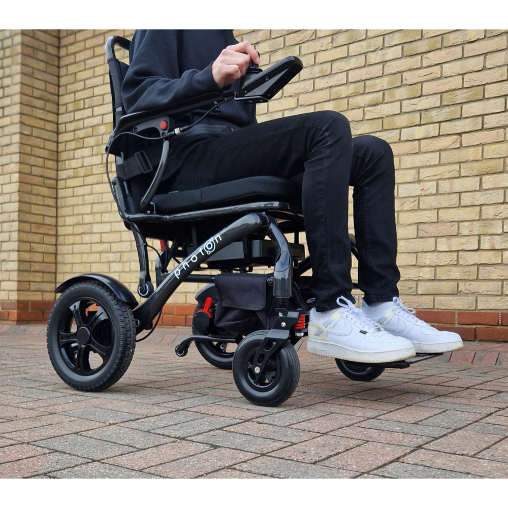 Photon HD – Heavy-Duty Carbon Fibre Folding Powerchair 6 Photon HD – Heavy-Duty Carbon Fibre Folding Powerchair - Image 6